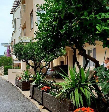Apartments Lati Ulcinj Exteriör bild