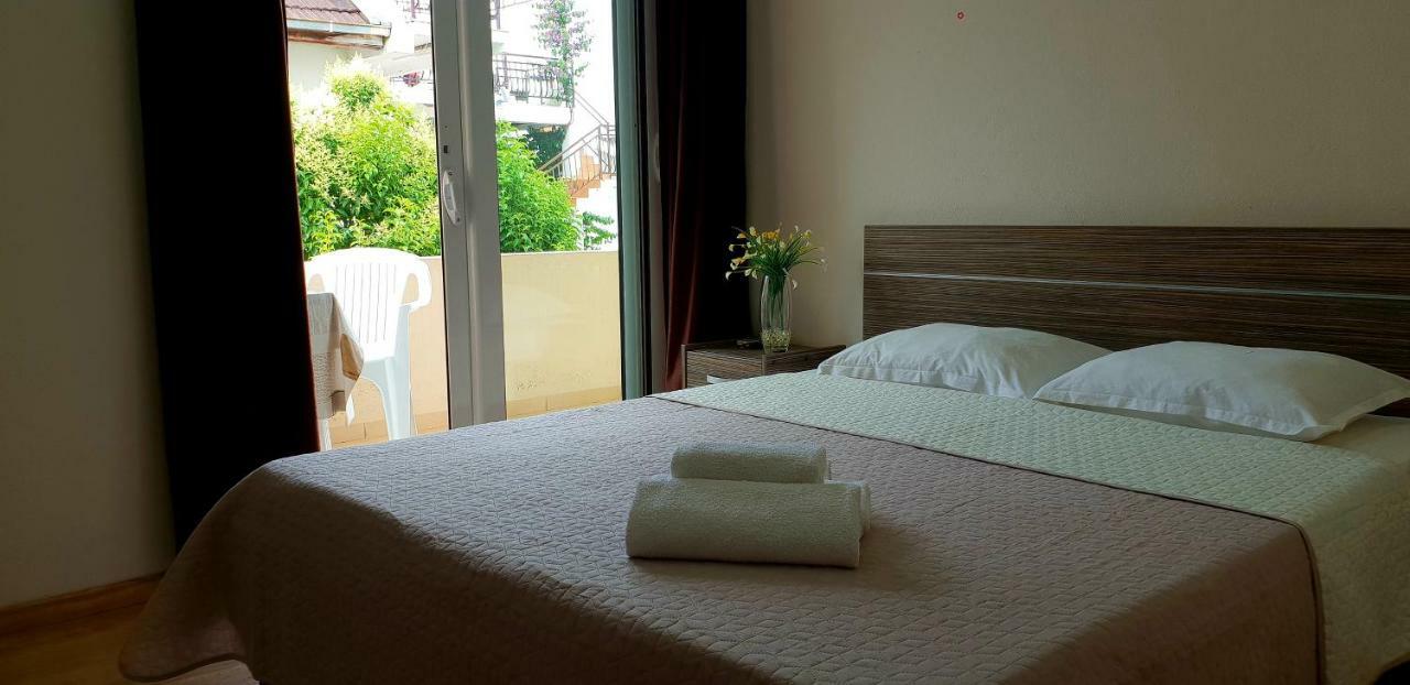 Apartments Lati Ulcinj Exteriör bild